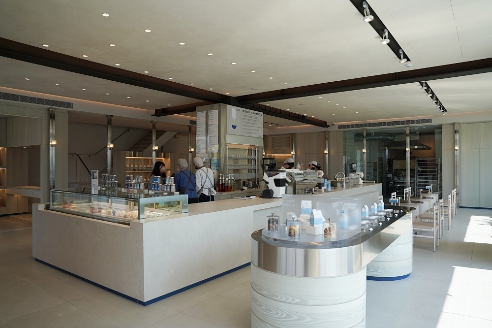 kafeD咖啡滴台中旗艦店：8道必點餐點與絕美拱門質感空間讓人好喜歡～