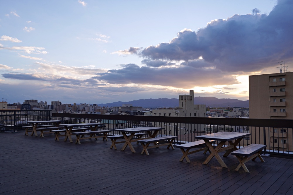 RAKURO Kyoto by THE SHARE HOTELS 黑子京都：京都河原町推薦！丸太町站旁、京都御苑周邊，低調卻富有質感的風格旅宿。
