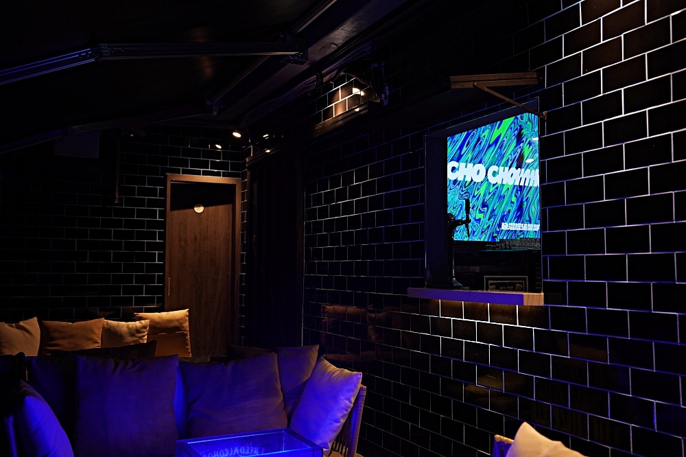 西門町餐酒館推薦 Echo Chamber Club 無心戒酒互助會同溫層俱樂部！完整 MENU 與 10 款不能錯過的必點快來看～