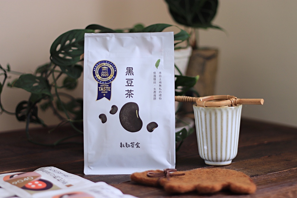耘初茶食 豆茶製研所：台灣養生穀物茶推薦！無咖啡因、零熱量，冷泡熱沖都好好喝～