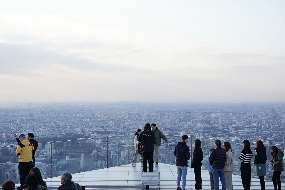 澀谷 SHIBUYA SKY 展望台攻略：眺望東京鐵塔絕對不能錯過的地方！購票＆建議前往時間這裡看！