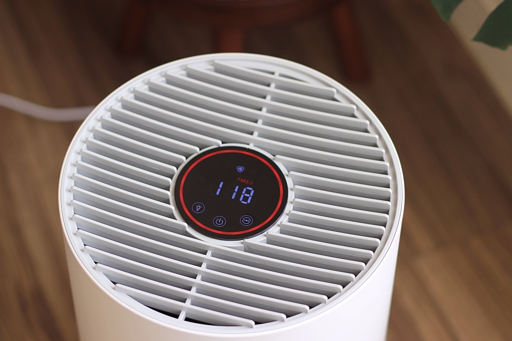 PHILIPS 飛利浦抗敏除甲醛空氣清淨機 AC0917/80 開箱:17坪內適用,過敏族&木傢俱控的必備好幫手! PHILIPS 飛利浦抗敏除甲醛空氣清淨機 AC0917/80 開箱:17坪內適用,過敏族&木傢俱控的必備好幫手!