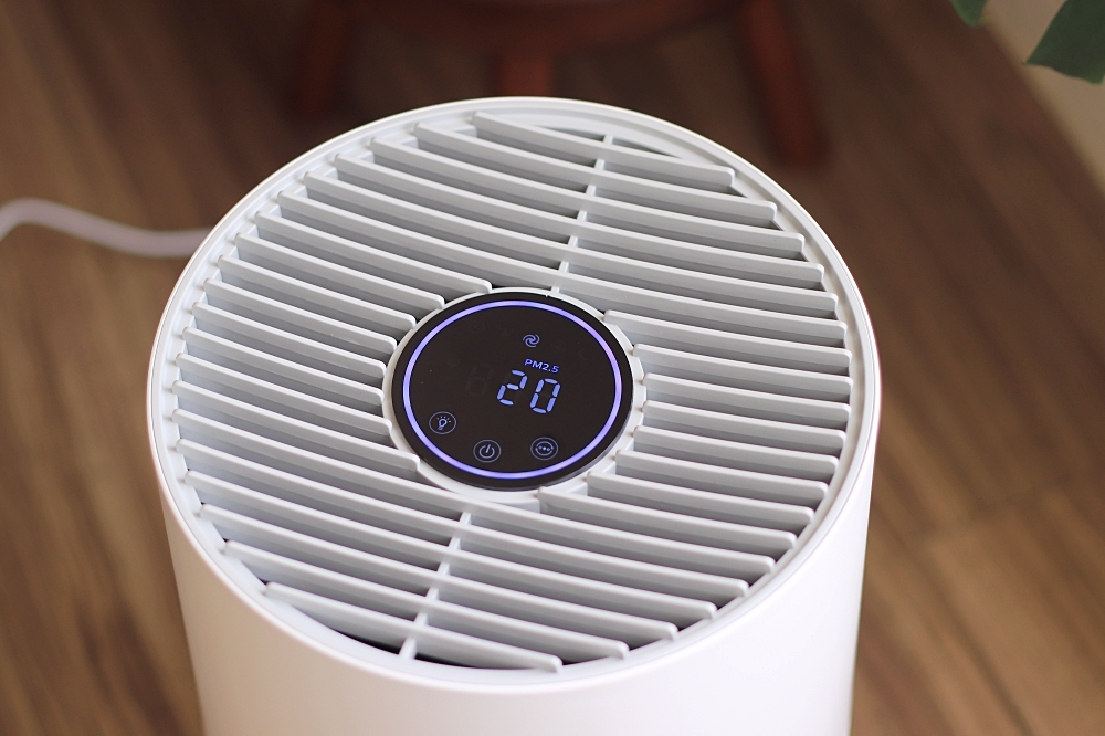 PHILIPS 飛利浦抗敏除甲醛空氣清淨機 AC0917/80 開箱:17坪內適用,過敏族&木傢俱控的必備好幫手! PHILIPS 飛利浦抗敏除甲醛空氣清淨機 AC0917/80 開箱:17坪內適用,過敏族&木傢俱控的必備好幫手!
