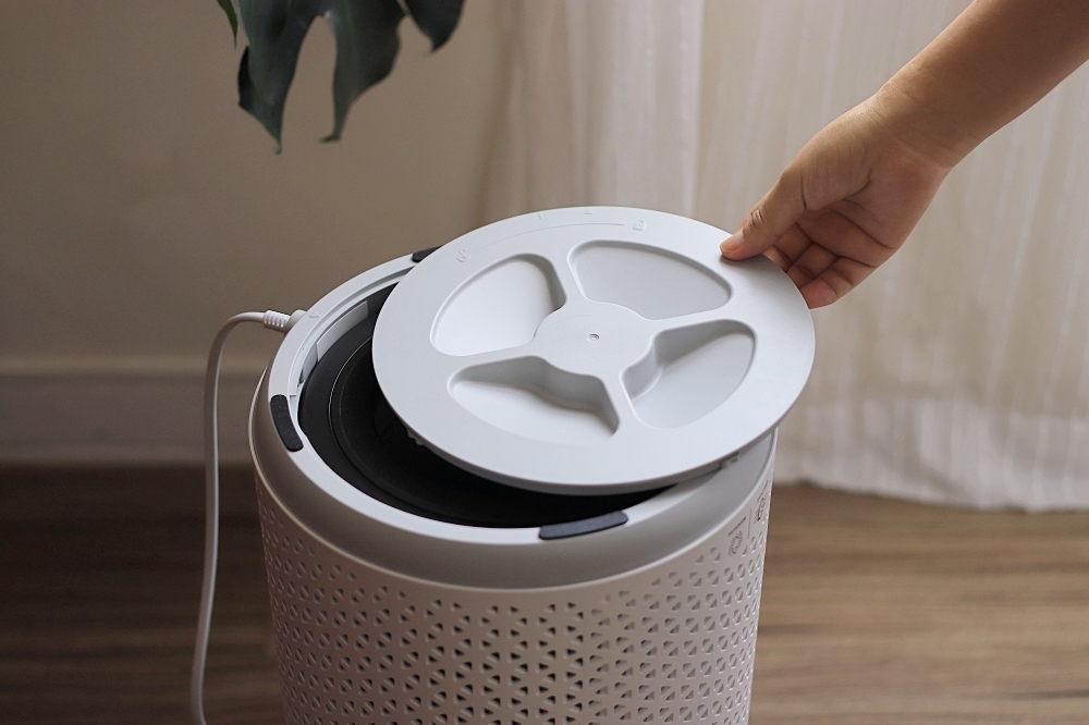 PHILIPS 飛利浦抗敏除甲醛空氣清淨機 AC0917/80 開箱:17坪內適用,過敏族&木傢俱控的必備好幫手! PHILIPS 飛利浦抗敏除甲醛空氣清淨機 AC0917/80 開箱:17坪內適用,過敏族&木傢俱控的必備好幫手!