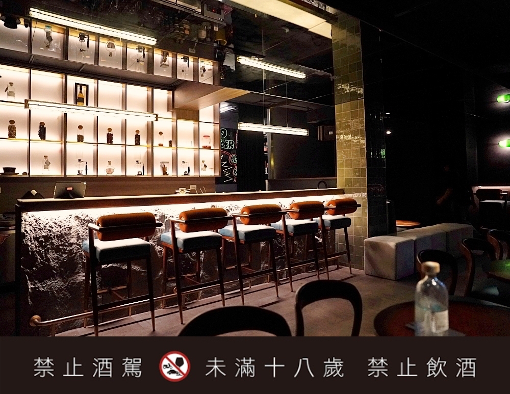 西門町餐酒館推薦 Echo Echo Bar：隱藏在無心戒酒互助會同溫層俱樂部 3F 全新空間！限定酒單好讓人喜歡～
