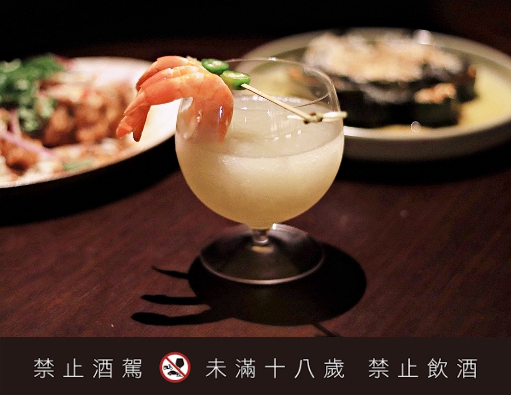 西門町餐酒館推薦 Echo Echo Bar：隱藏在無心戒酒互助會同溫層俱樂部 3F 全新空間！限定酒單好讓人喜歡～