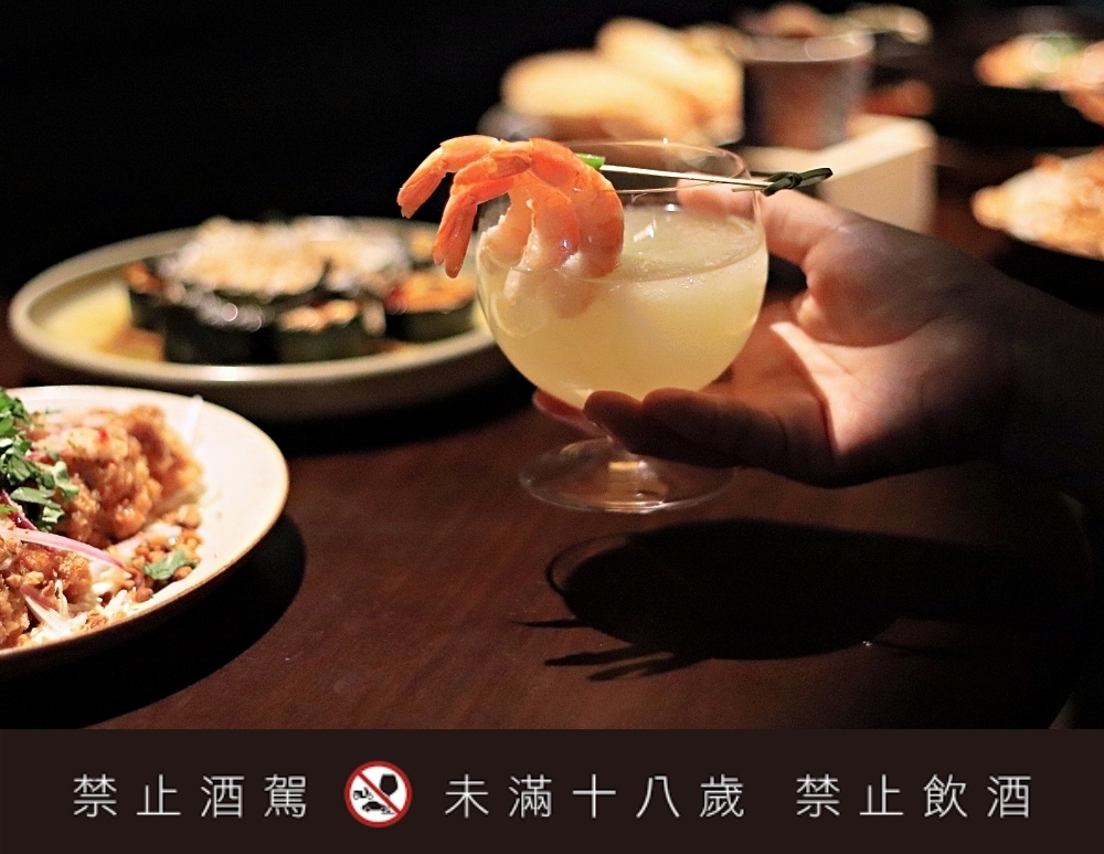 西門町餐酒館推薦 Echo Echo Bar：隱藏在無心戒酒互助會同溫層俱樂部 3F 全新空間！限定酒單好讓人喜歡～