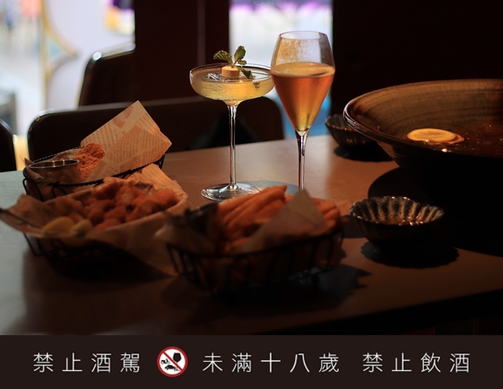 台北西門町「白天就開」酒吧餐酒館推薦 Nonsense Bar 無心戒酒互助會 武昌分會!全新酒單這裡看! 台北西門町「白天就開」酒吧餐酒館推薦 Nonsense Bar 無心戒酒互助會 武昌分會!全新酒單這裡看!