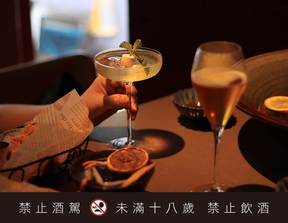 台北西門町「白天就開」酒吧餐酒館推薦 Nonsense Bar 無心戒酒互助會 武昌分會!全新酒單這裡看! 台北西門町「白天就開」酒吧餐酒館推薦 Nonsense Bar 無心戒酒互助會 武昌分會!全新酒單這裡看!
