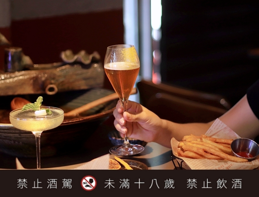 台北西門町「白天就開」酒吧餐酒館推薦 Nonsense Bar 無心戒酒互助會 武昌分會!全新酒單這裡看! 台北西門町「白天就開」酒吧餐酒館推薦 Nonsense Bar 無心戒酒互助會 武昌分會!全新酒單這裡看!