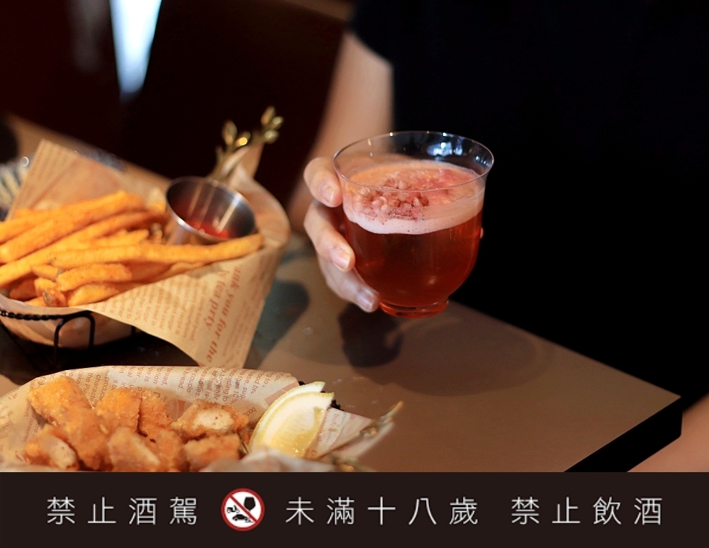 台北西門町「白天就開」酒吧餐酒館推薦 Nonsense Bar 無心戒酒互助會 武昌分會!全新酒單這裡看! 台北西門町「白天就開」酒吧餐酒館推薦 Nonsense Bar 無心戒酒互助會 武昌分會!全新酒單這裡看!