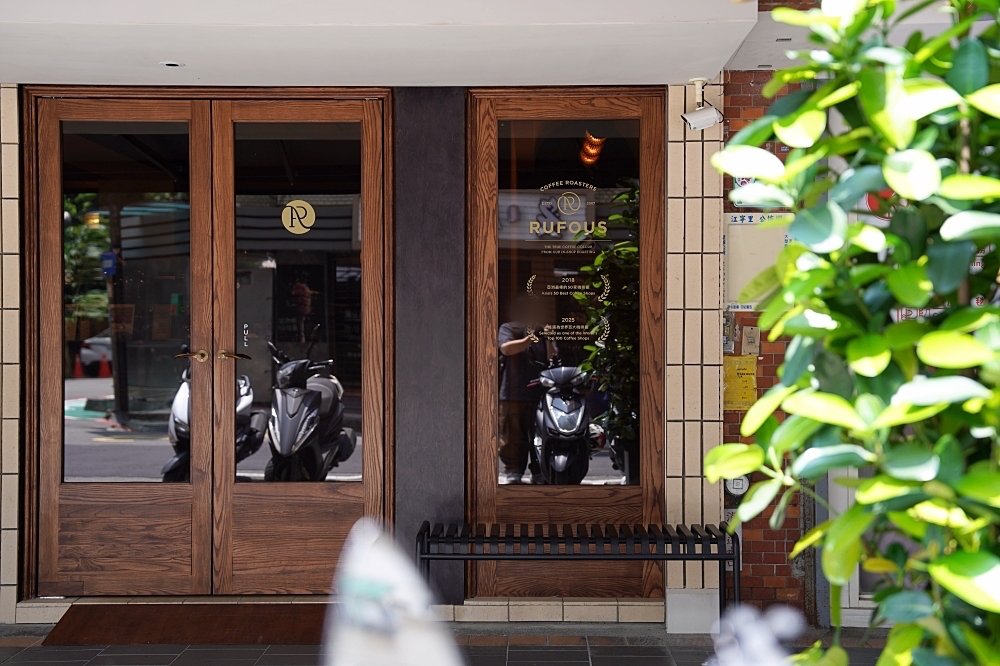 Rufous Coffee Roasters 2:世界百大咖啡館!台灣唯一入榜就在台北~ Rufous Coffee Roasters 2:世界百大咖啡館!台灣唯一入榜就在台北~