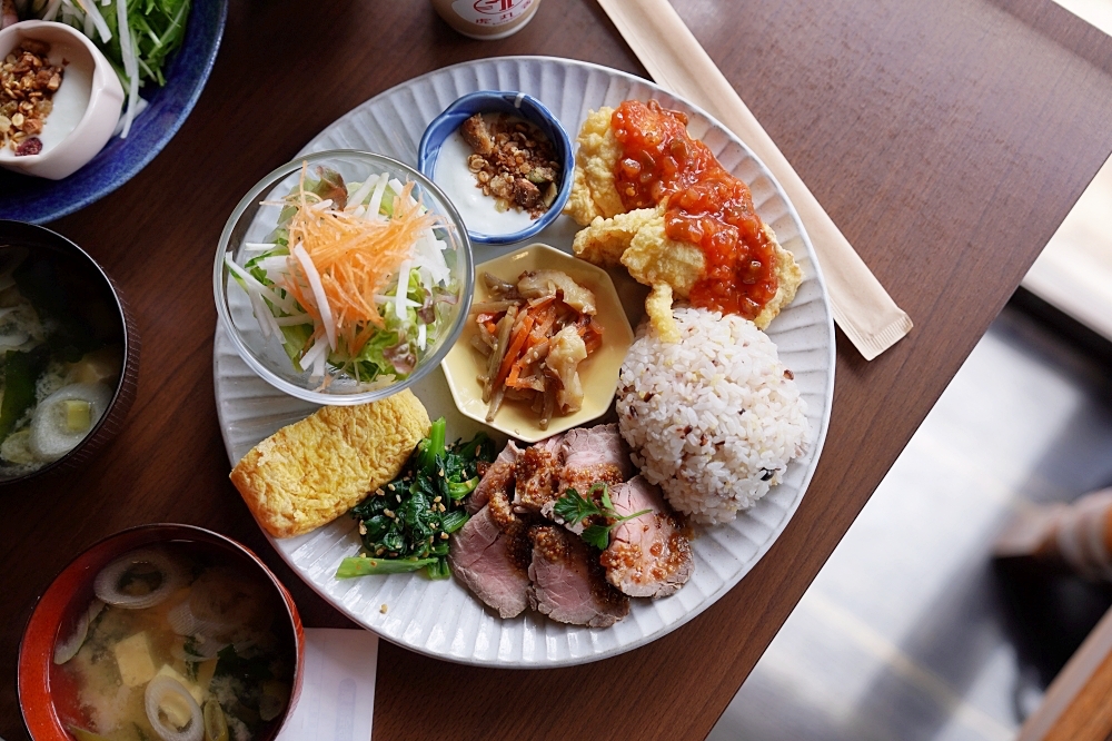 古民家カフェ 虎丸舍:福島郡山美食推薦!近開成山公園,搭公車就到很方便~ 古民家カフェ 虎丸舍:福島郡山美食推薦!近開成山公園,搭公車就到很方便~
