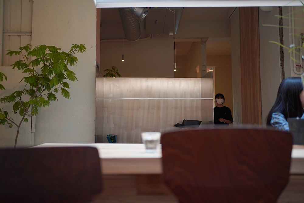 SUMUGAGA COFFEE ROASTERS：台中最具話題性咖啡店！一處極為低調卻很浪漫的咖啡空間。