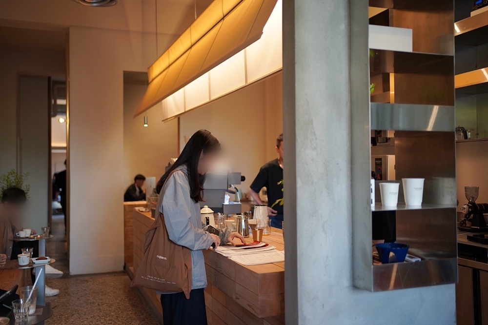 SUMUGAGA COFFEE ROASTERS：台中最具話題性咖啡店！一處極為低調卻很浪漫的咖啡空間。
