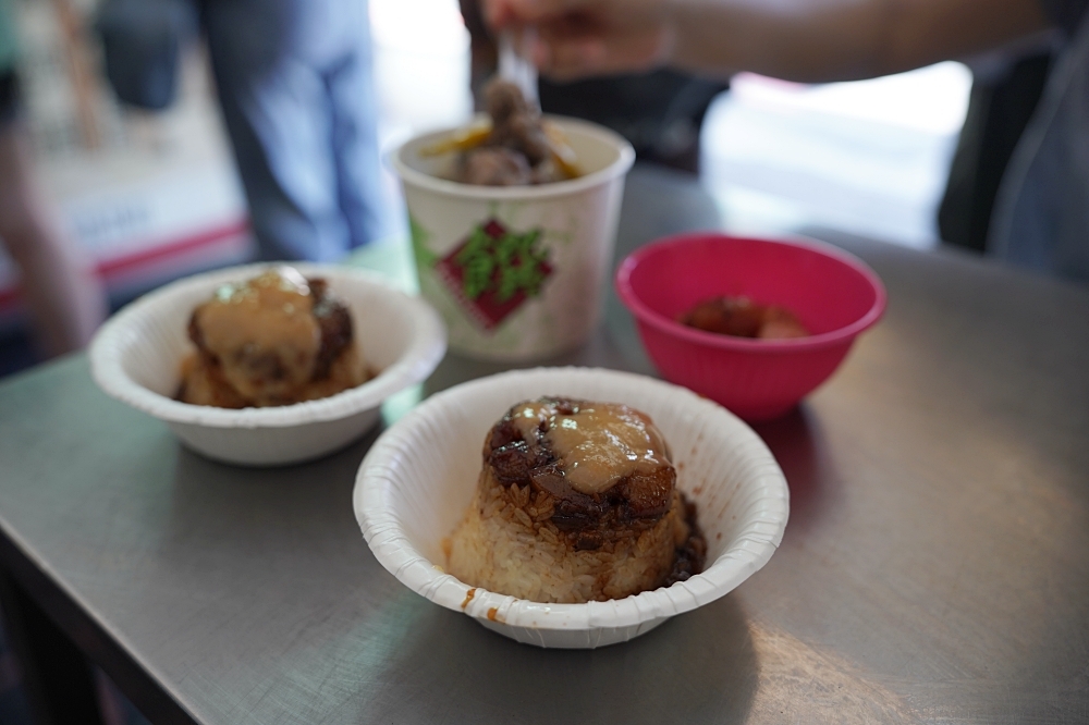 台中海洋館攻略：８大主題展區＆全台第二大水族箱！附周邊吃喝玩樂推薦