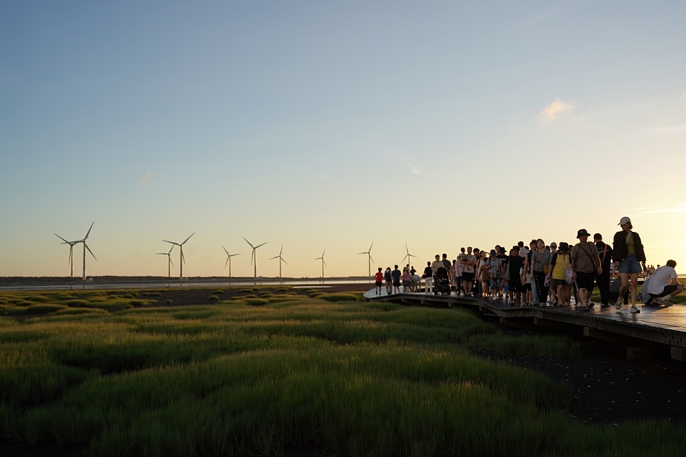 台中海洋館攻略：８大主題展區＆全台第二大水族箱！附周邊吃喝玩樂推薦