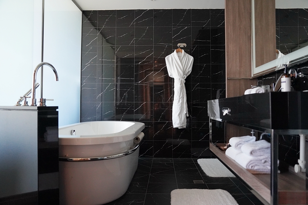 桃園機場住宿推薦【桃園國際機場凱悅酒店】就在機場旁,早班機紅眼班機都不怕~ 桃園機場住宿推薦【桃園國際機場凱悅酒店】就在機場旁,早班機紅眼班機都不怕~