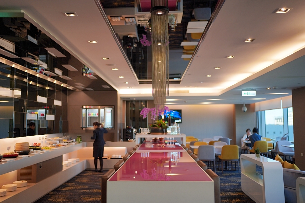 桃園機場住宿推薦【桃園國際機場凱悅酒店】就在機場旁,早班機紅眼班機都不怕~ 桃園機場住宿推薦【桃園國際機場凱悅酒店】就在機場旁,早班機紅眼班機都不怕~