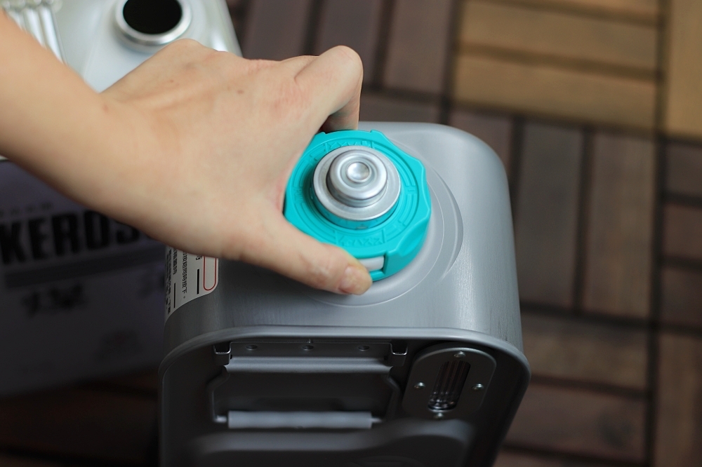 日本人都用這台！日本製Dainichi電子式煤油暖氣機開箱，6-12 坪推薦