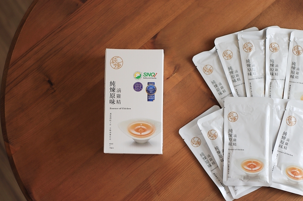 純煉滴雞精:適合全家人的 100% 古法滴煉萃取滴雞精!無添加、無腥味,常溫好保存。 純煉滴雞精:適合全家人的 100% 古法滴煉萃取滴雞精!無添加、無腥味,常溫好保存。