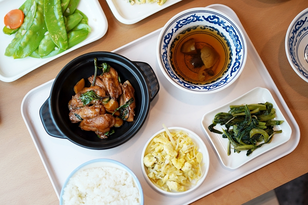 米穗糧行：台南台菜料理，個人套餐滿滿的古早味太讓人喜歡啦！米飯可挑選好貼心～