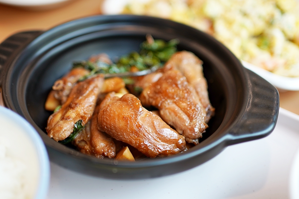 米穗糧行：台南台菜料理，個人套餐滿滿的古早味太讓人喜歡啦！米飯可挑選好貼心～