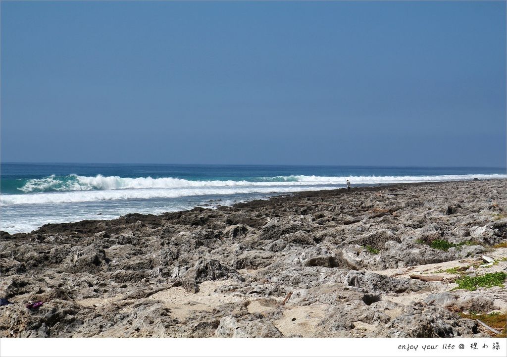 [小琉球] 最美「厚石魚澳」，本次來自行評比第一名最美、最值得來的沙灘海域！