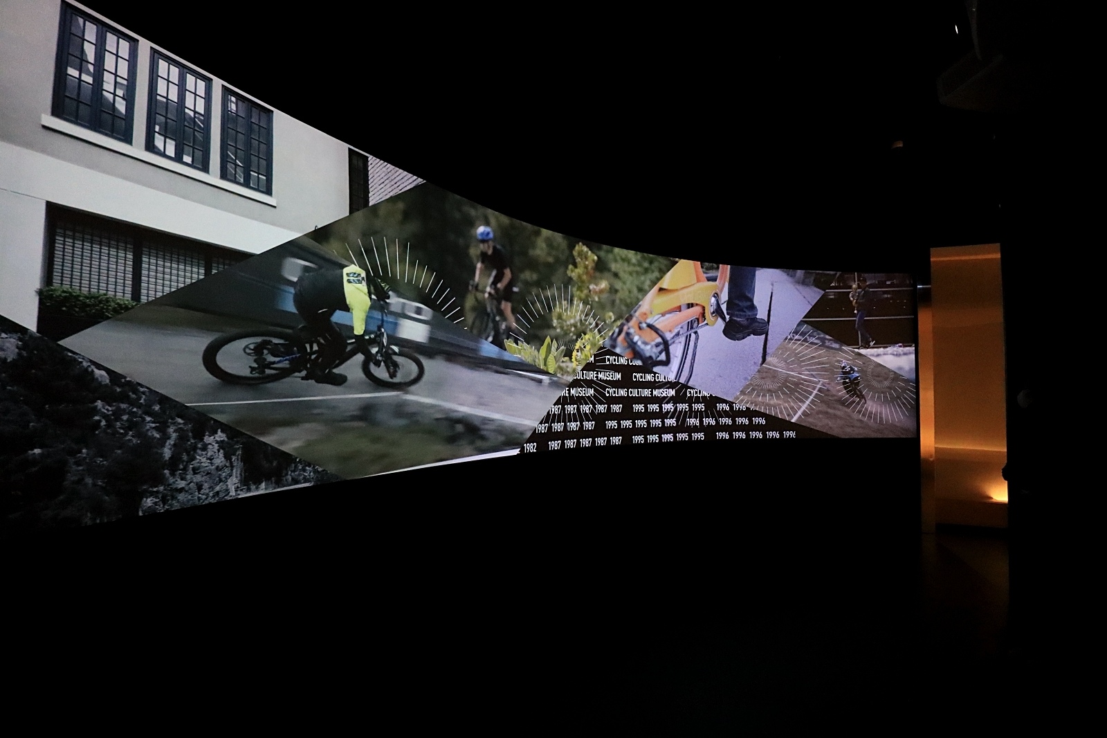 自行車文化探索館參觀順序：1廳新騎視界
