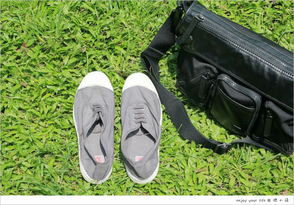 [分享] 踩著那慵懶的【Bensimon】帆布鞋，享受那專屬於自己的每一步、每一個旅行！喜歡這樣的自在與悠閒~