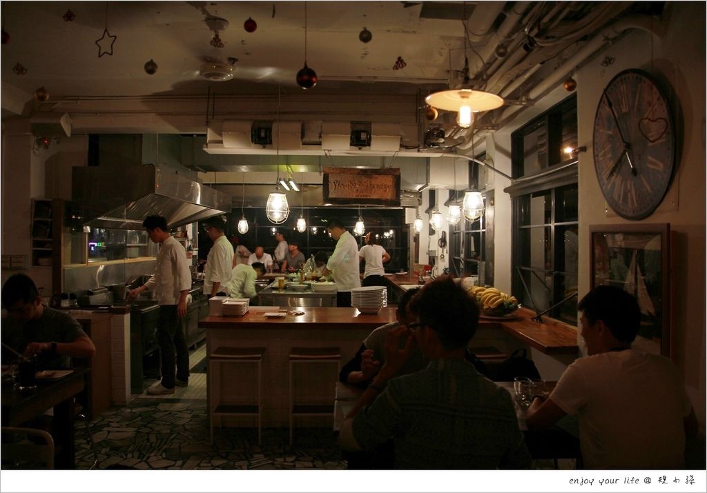[墾丁南灣必吃美食] 二訪『迷路小章魚餐酒館』！喜歡這裡的氣氛、喜歡這裡的食物，可以的話繼續每年 N訪下去～