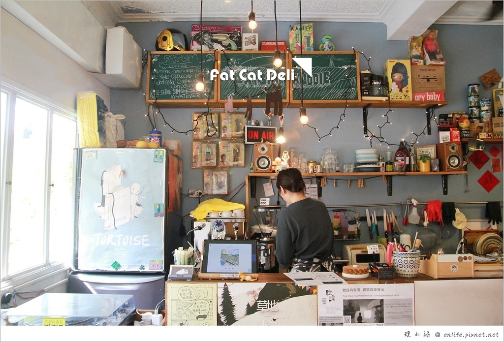 [台南早午餐咖啡館] Fat Cat Deli：台南信義街.兌悅門旁* 慵懶的午後就這樣坐下來喝杯咖啡，享受台南巷弄裡的靜謐！